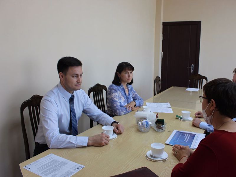 Министр  Сергей Яковлев  провел  рабочую встречу  с представителями  группы компаний «Просвещение»