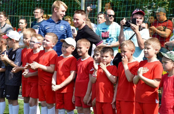 Торжественное открытие футбольного поля на стадионе "Олимпийский" в г. Чебоксары