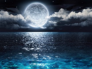 luna-i-okean.jpg