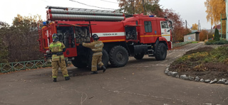 Пожарные в гостях у детей