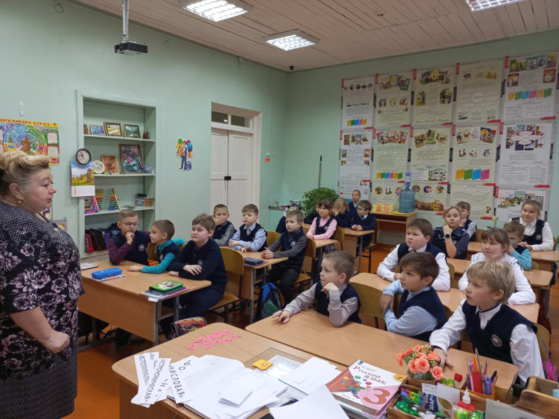 С 30 ноября в МБОУ «Алтышевская СОШ» стартовала Неделя математики.