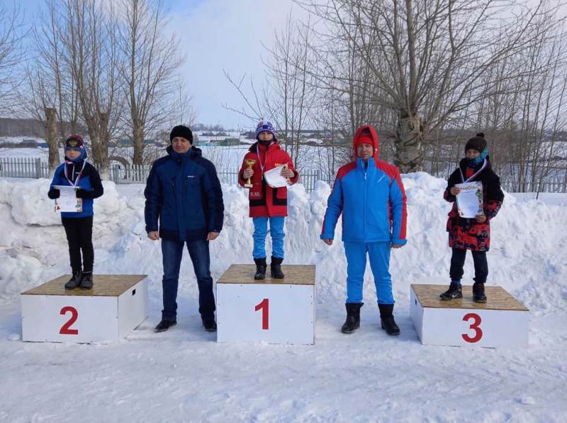 Состоялись личные соревнования по лыжным гонкам, посвященные памяти дважды Героя Социалистического Труда П. В. Дементьева