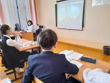 16 и 17 марта в школе №1 прошли уроки мужества «Герои нашего времени».