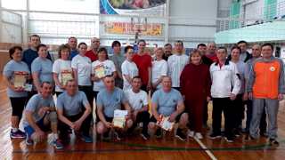 В п.Вурнары состоялся финал соревнования  по волейболу среди работников образования