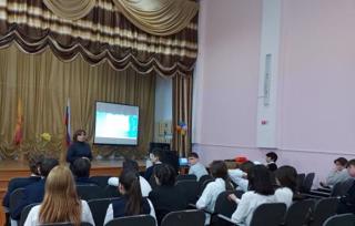 Во всех классах прошли  информминутки «Любовь к России к Родине»