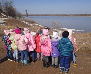 Весенняя экскурсия к реке Волга
