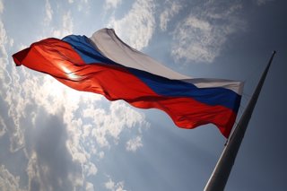 Занятия в школах Чувашии начнутся с церемонии подъёма государственного флага под гимн России