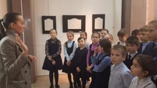 В рамках проекта "Мы - в музей" 3А класс посетил выставку «Мир медалей»