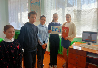 В 7 классе прошел классный час «Владимир Ильич Ленин – человек -легенда»