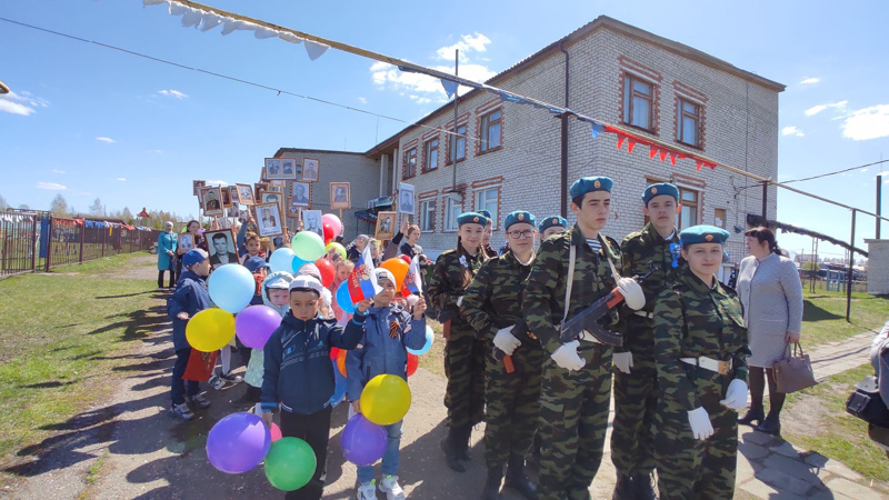 7 мая 2022 года в МБОУ "Чичканская ООШ" прошла торжественная линейка, посвященная 77-ой годовщине Победы в Великой Отечественной войне.