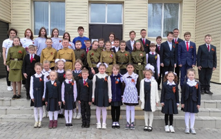 В школах  Алатырского района проходят памятные мероприятия, посвященные 77-й годовщине Победы в Великой Отечественной войне