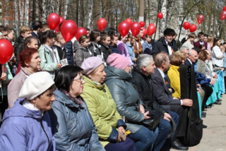 Накануне 77-летия победы советского народа в Великой Отечественной войне в школе №9 состоялся митинг-концерт