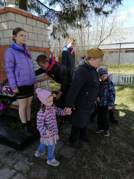 Митинг в честь 77- летней годовщины Победы в Великой Отечественной войне.