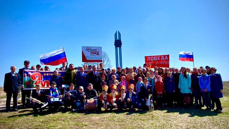 Состоялся торжественный митинг у стелы «Труженикам тыла»