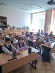 Во 2 «А» классе школы №1 прошли мероприятия, посвященные годовщине Победы в Великой Отечественной войне.