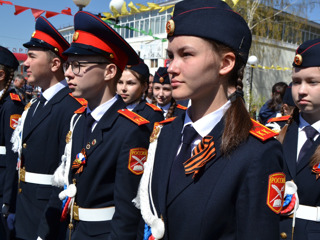 Педагоги и  обучающиеся МБОУ «Комсомольская СОШ №2» приняли участие  в торжественном  митинге