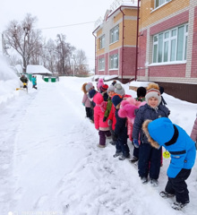 Труд детей в природе