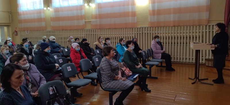 В МБОУ "Яльчикская СОШ" прошло собрание для родителей будущих первоклассников