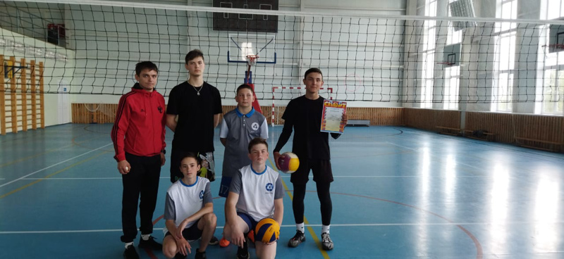 Первенство Алатырского района среди школьников по волейболу