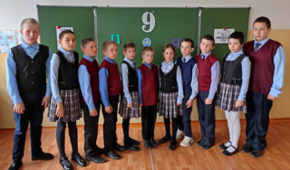 Накануне самого Великого праздника 9 мая классный руководитель Захарова Г.Н. провела с обучающимися 3 класса классный час на тему "День Победы".