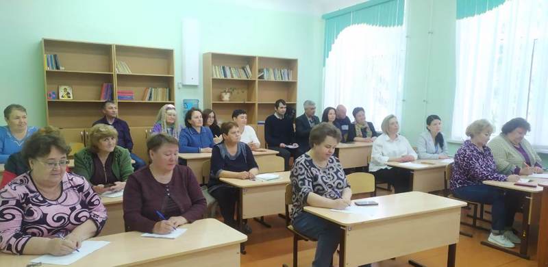 В школе-интернате прошел педагогический совет, посвященный допуску обучающихся 9 класса к сдаче экзаменов