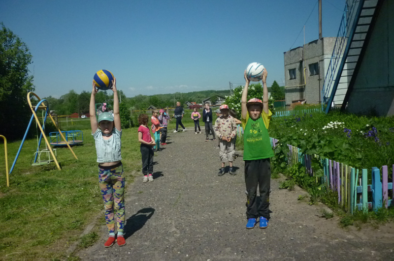 Чтоб здоровым, сильным быть, надо спорт любить!