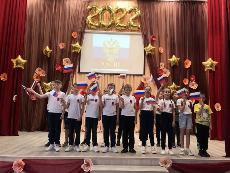 Кадеты отметили День России  конкурсом патриотической песни!