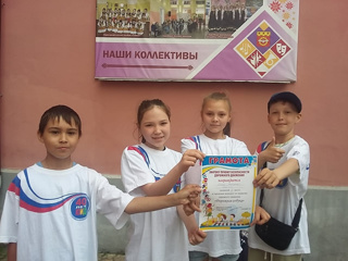 16 июня пришкольный лагерь "Веснушки" принял участие в городском конкурсе "Дорожная азбука".