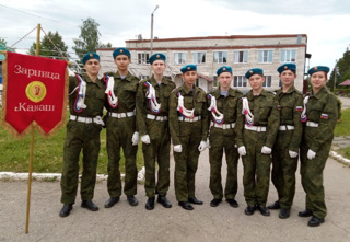 Участники военно-спортивной игры «Зарница»