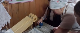 Внеклассное занятие "Чувашское древнее ткачество"