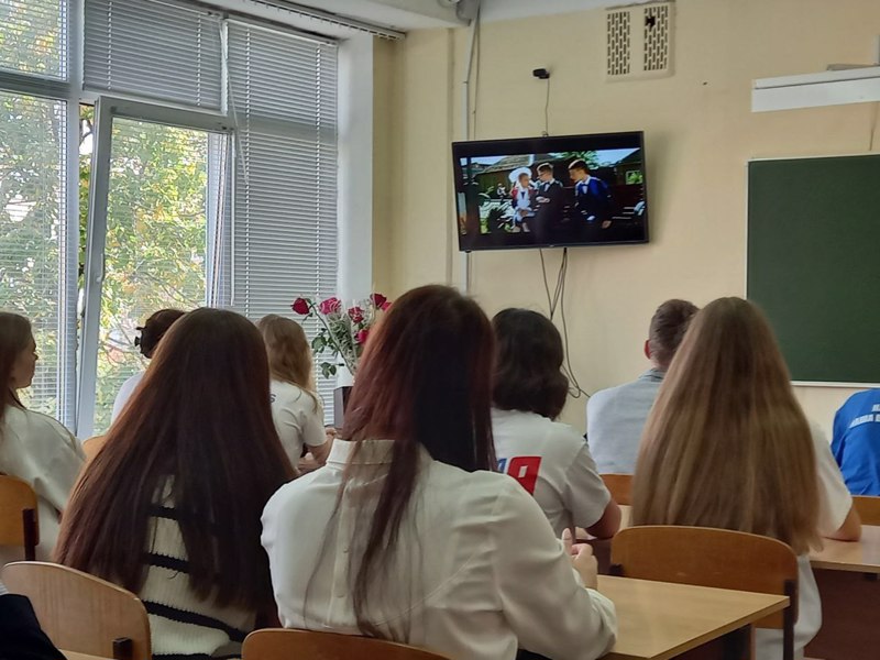 Показ фильма «Золотая бронза» одновременно прошел во всех российских школах