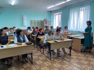 Секционные занятия учителей – предметников  образовательных учреждений Шемуршинского района