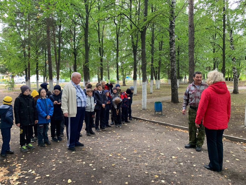 Сегодня прошла практическая тренировка по эвакуации обучающихся и педагогического состава из здания МБОУ ДО «ДЮЦ».