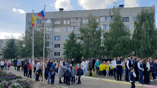 Учебная тренировка по эвакуации в школе прошла быстро и без паники!