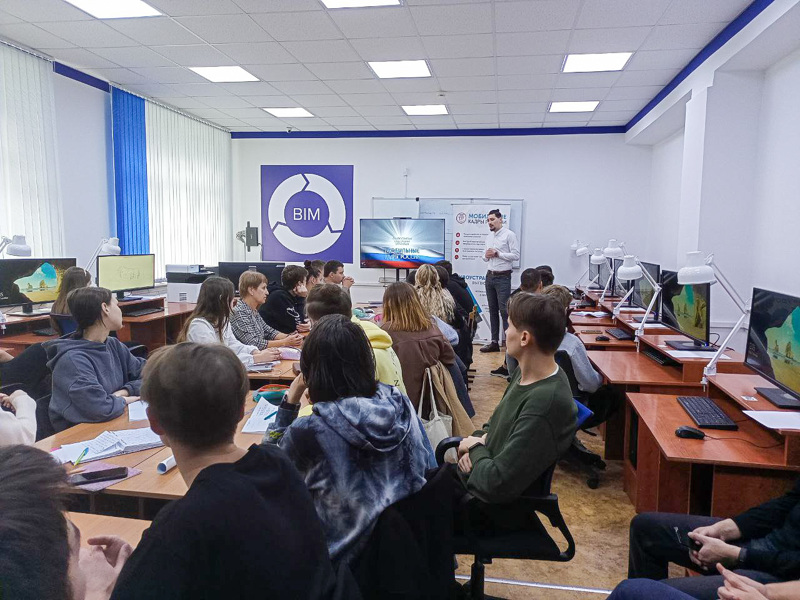 21 сентября Чебоксарский техникум строительства и городского хозяйства посетила Общероссийская молодежная общественная организация «Молодые кадры России»