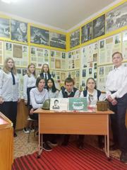 Парта Героя