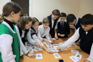 Сегодня команды учеников 5-х классов сдали нормативы Экологического ГТО.