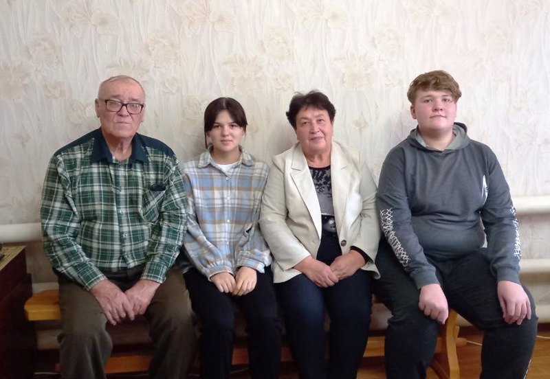 Поздравили с Днем учителя