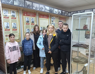 Воспитанники посетили  Порецкий  музей и картинную галерею