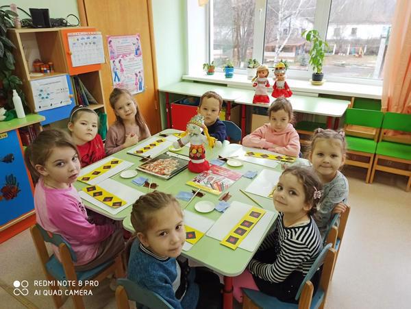 Аппликация в старшей группе.