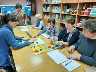 Консультация «Развитие мыслительных и творческих способностей дошкольников в продуктивных видах деятельности (аппликация, конструирование)»