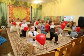 "Улыбка мамы - счастья добрый вестник!"