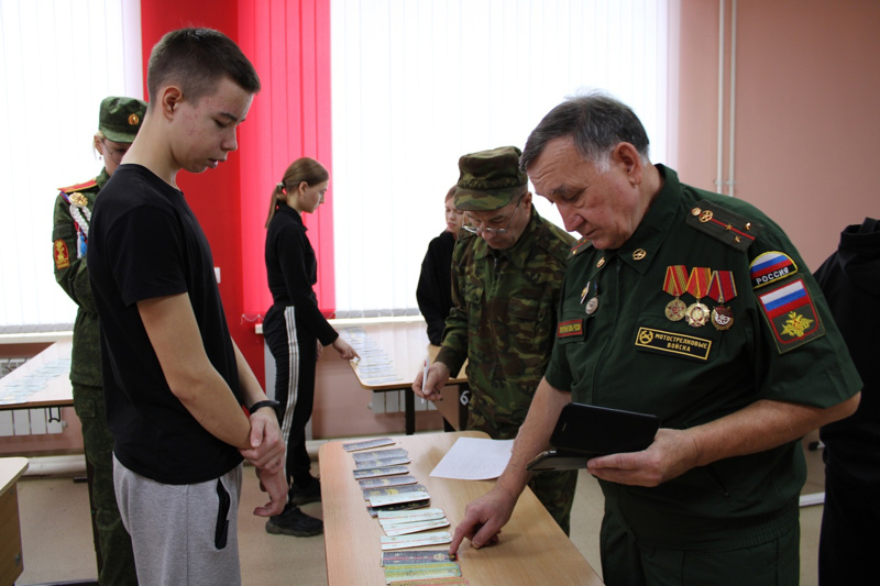 Среди кадетских классов Чебоксарского района прошли соревнования по военно-спортивному многоборью