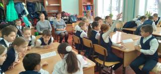 В 4 «А» классе школы №1 прошел классный час по русскому языку
