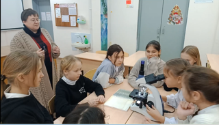 В Приволжской школе ведется обучение детей по программам дополнительного образования