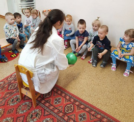 Студенты ЧГПУ им И. Я. Яковлева проходят педагогическую практику в детском саду № 40 «Радость»