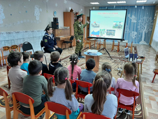 Урок мужества «Есть такая профессия – Родину защищать»