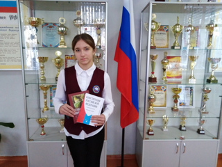 В торжественной обстановке получили свои первые документы, удостоверяющие личность гражданина Российской Федерации