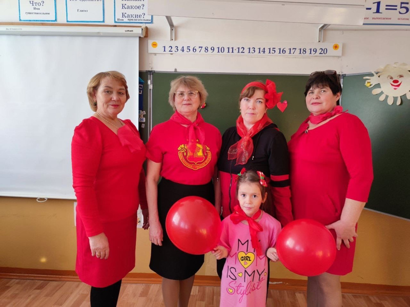 12 декабря началась Неделя начальных классов под названием «Радужная» неделя🌈.