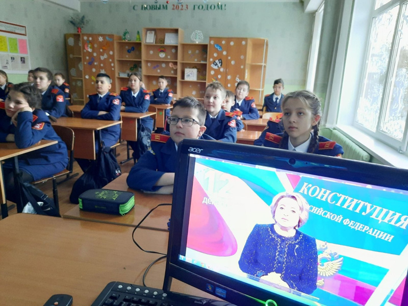 «Разговоры о важном» — классные часы, которые проходят во всех российских школах по понедельникам